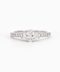 Ring in wit goud 18 kt met diamant