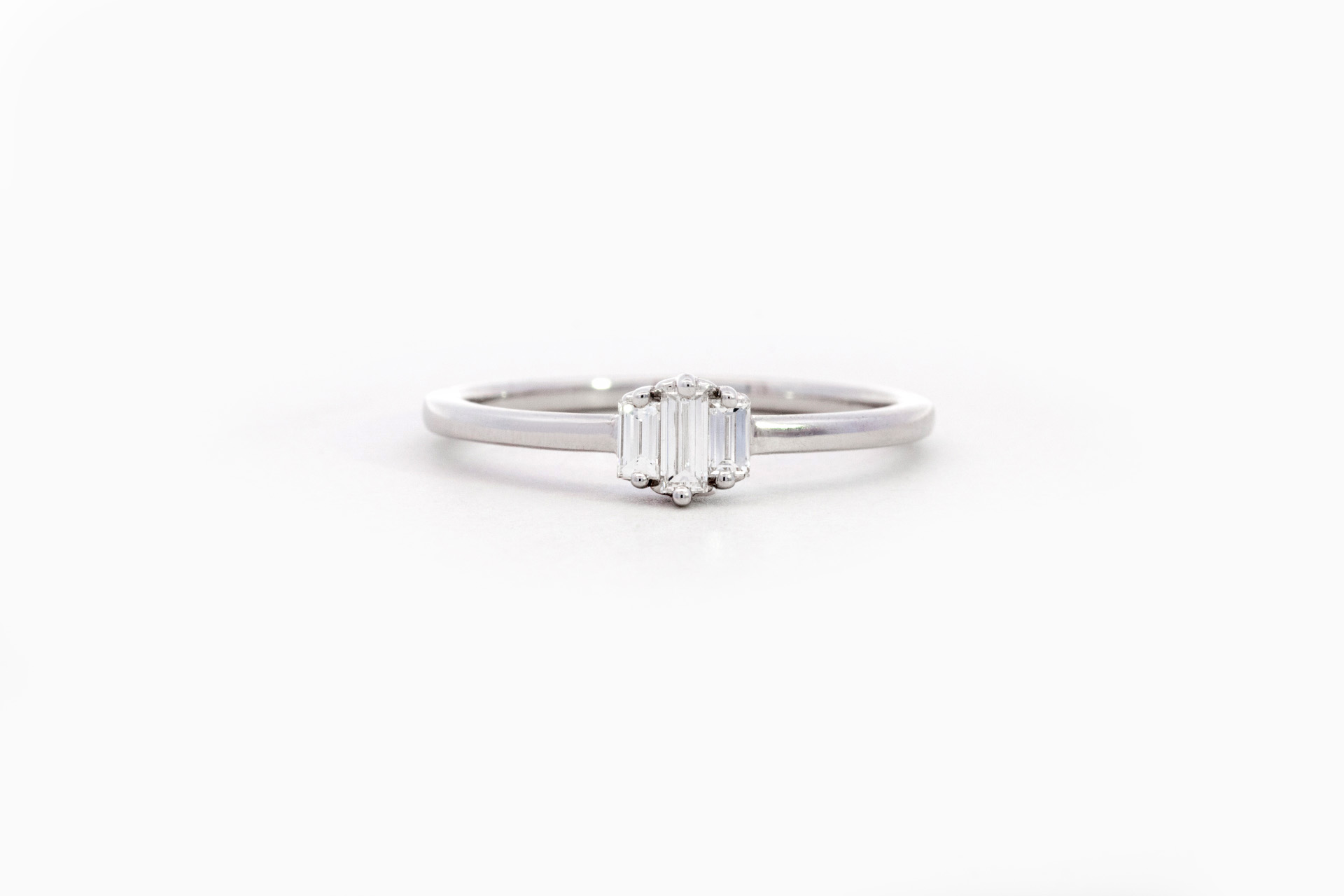 Ring in wit goud 18 kt met diamant
