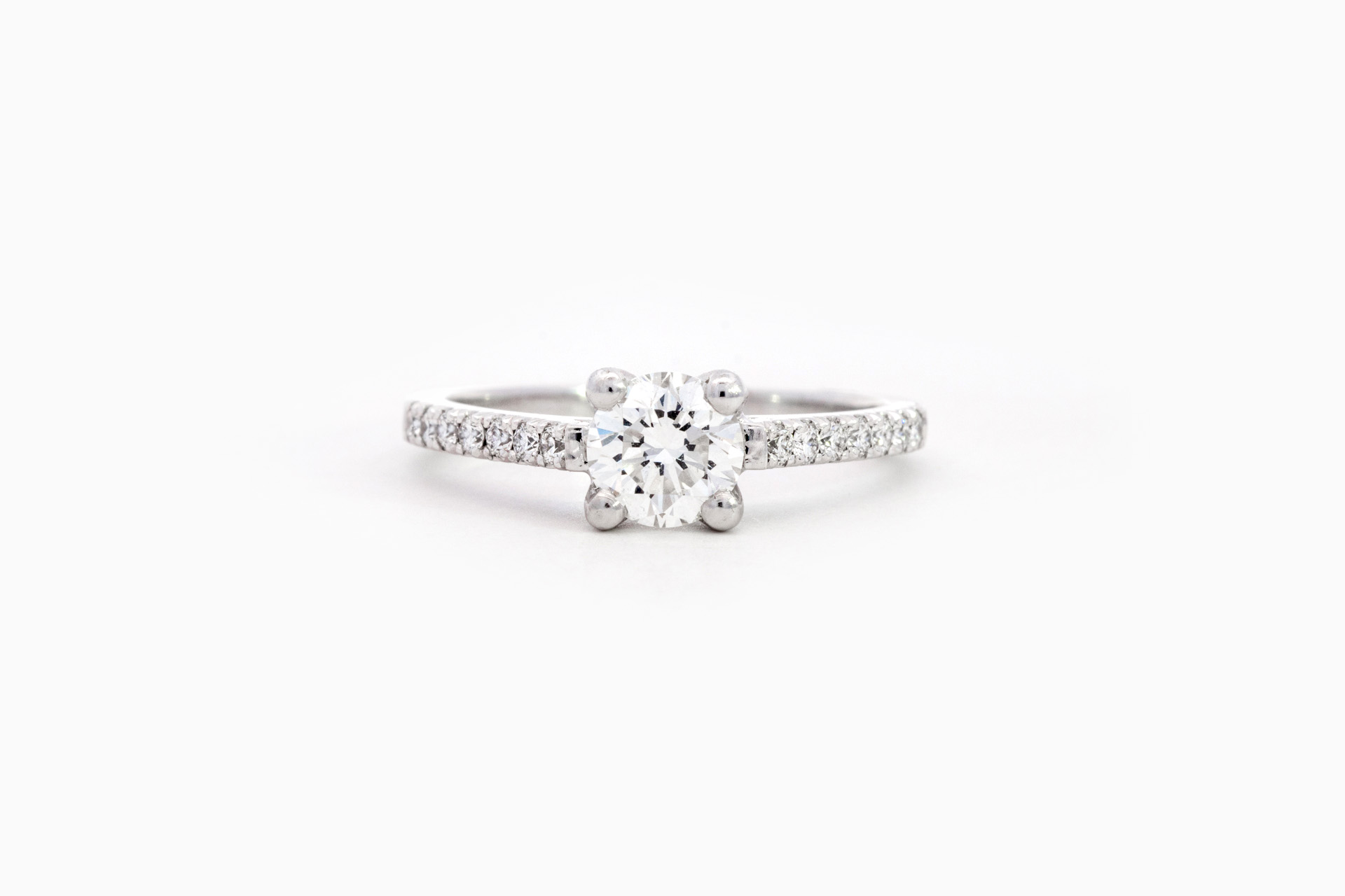 Ring in wit goud 18 kt met diamant