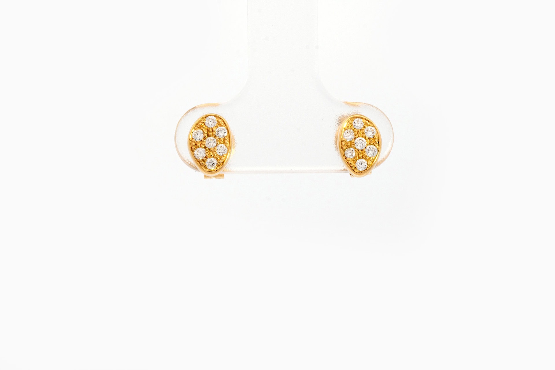 Oorringen in geel goud 18 kt met diamant