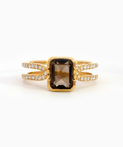Ring in geel goud 18 kt met diamant en rookkwarts