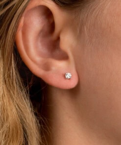 Alternative view of Oorringen in wit goud 18 kt met diamant