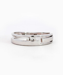 Ring in wit goud 18 kt met diamant