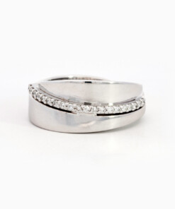 Ring in wit goud 18 kt met diamant