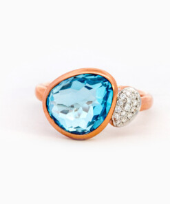 Ring in roze goud 18 kt met diamant en topaas