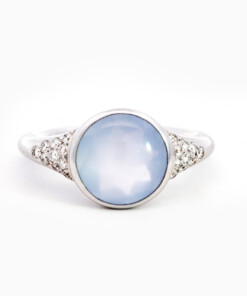 Ring in wit goud 18 kt met diamant en chalcedoon