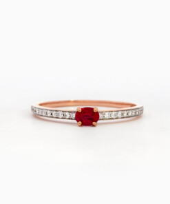 Bague en or rose 18 ct avec diamant et rubis