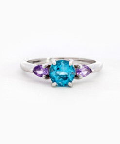 Ring in wit goud 18 kt met topaas en amethist